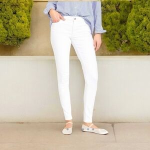 Women's Jeans White Jeans Old Navy Rockstar Jeans Mid-Rise Regular Jeans Size: 8